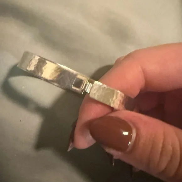 Textured James Avery Silver Bangle Bracelet - Picture 3 of 6